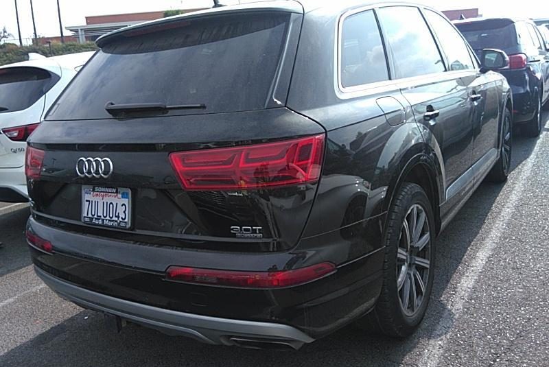 2017 Audi Q7 V6 PREMIUM +