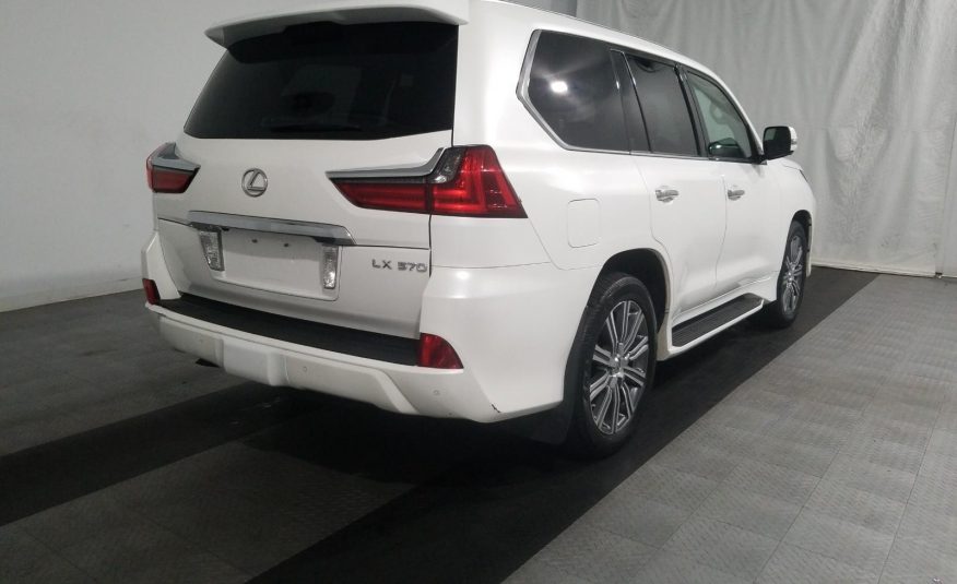 2016 Lexus LX 570