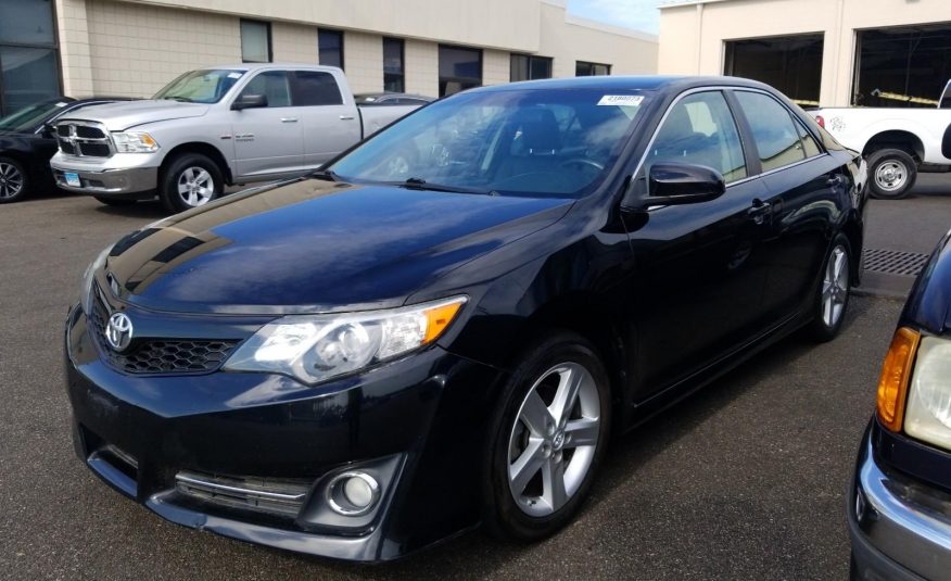 2014 Toyota CAMRY 4C SE