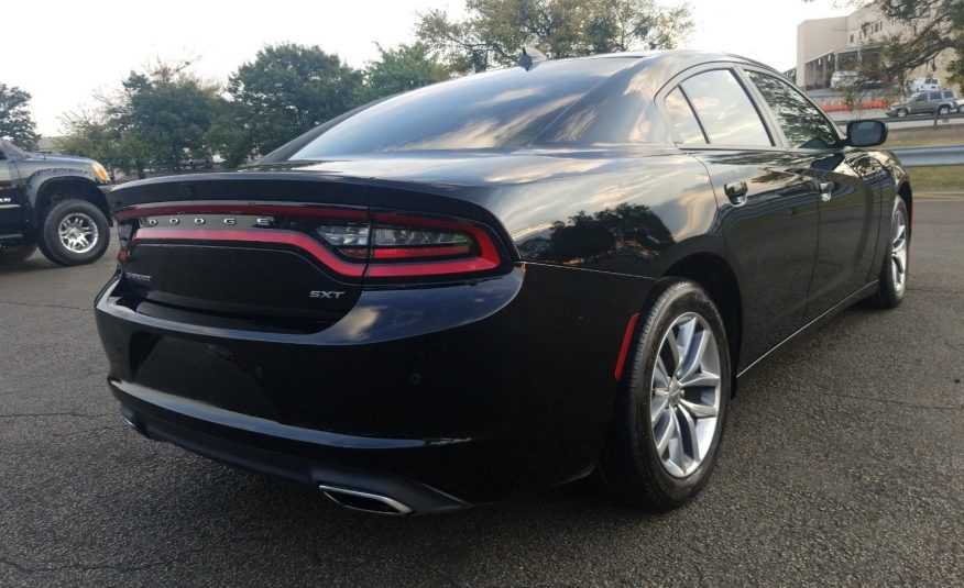 2016 Dodge CHARGER 4X2 V6 SXT