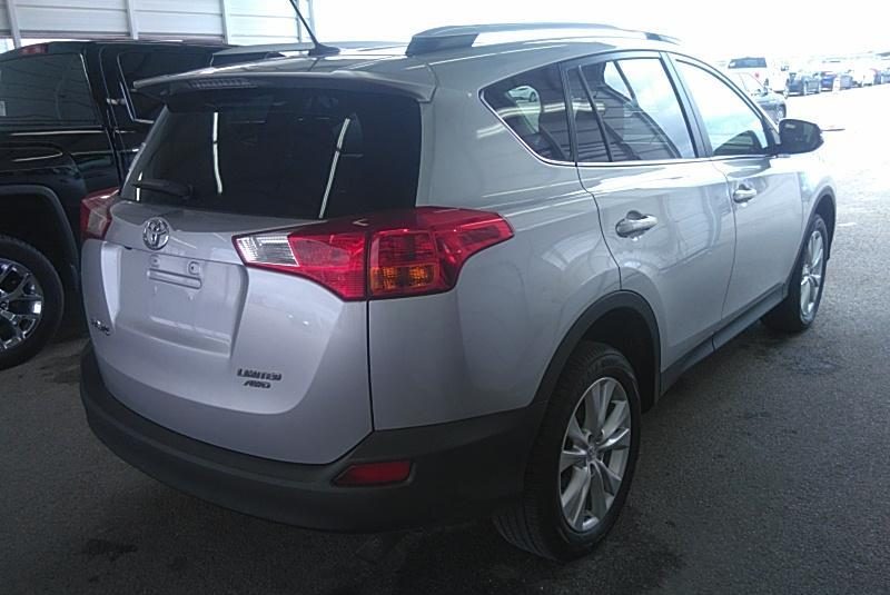 2015 Toyota RAV4 AWD LIMITED