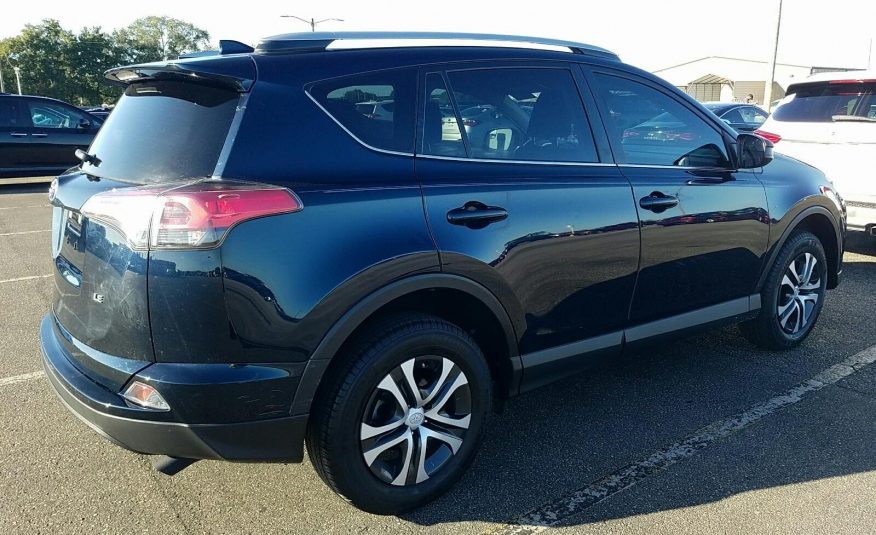 2017 Toyota RAV4 FWD LE