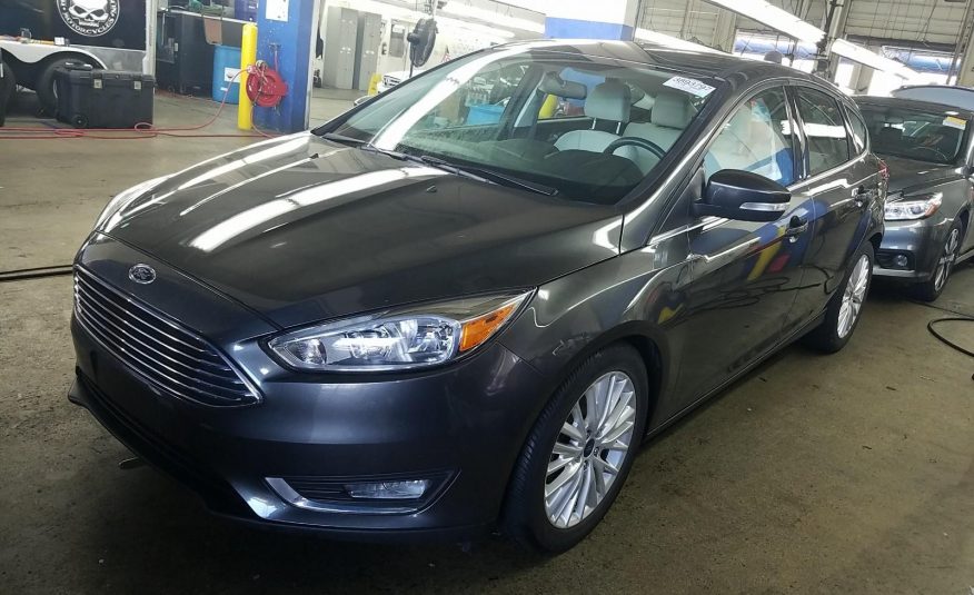 2016 Ford FOCUS FWD 4C TITANIUM