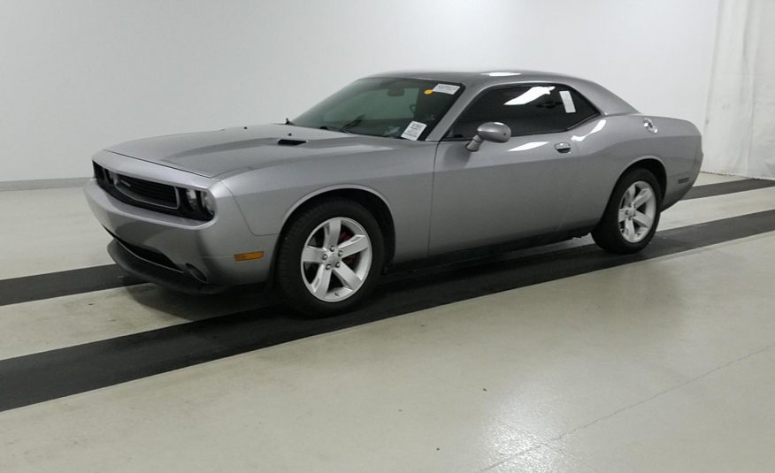 2014 Dodge CHALLENGER V6 SXT