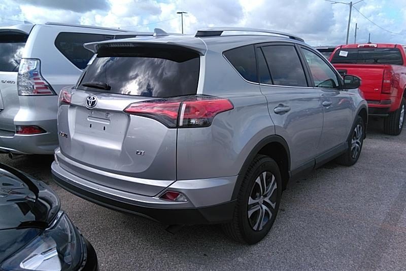 2016 Toyota RAV4 FWD LE