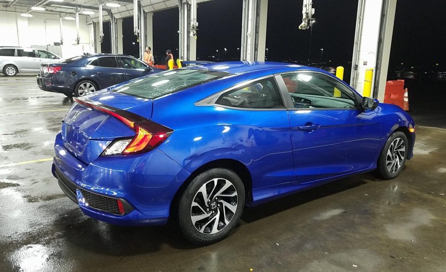 2016 Honda CIVIC LX