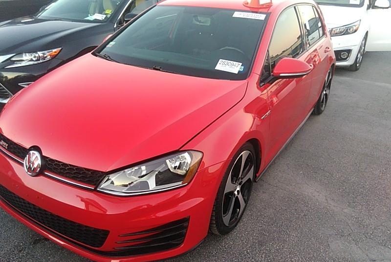 2017 Volkswagen GOLF GTI SE