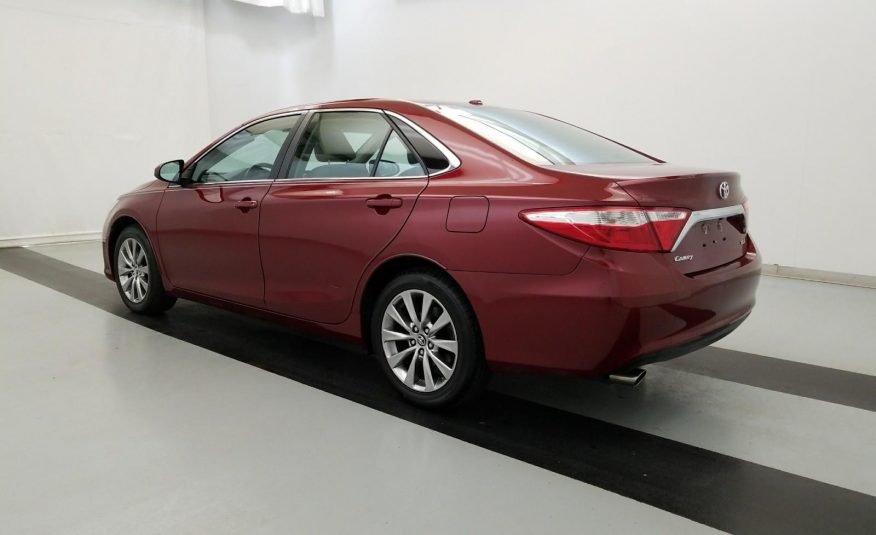 2016 Toyota CAMRY V6 XLE