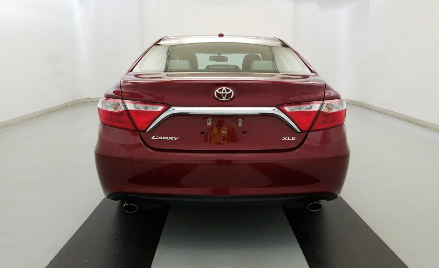 2016 Toyota CAMRY V6 XLE