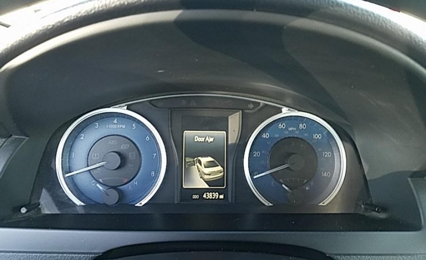 2017 Toyota CAMRY 4C LE