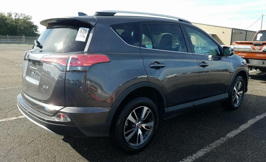 2016 Toyota RAV4 FWD XLE