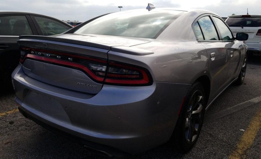 2016 Dodge CHARGER 4X2 V6 SXT