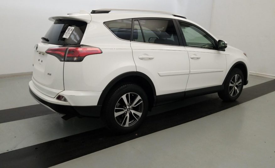 2016 Toyota RAV4 FWD XLE