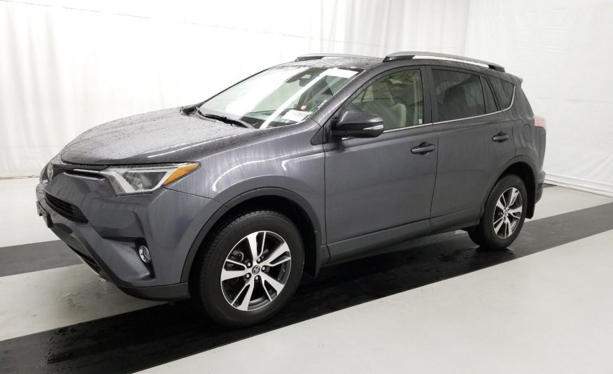 2017 Toyota RAV4 AWD XLE