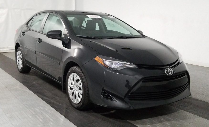 2017 Toyota COROLLA LE