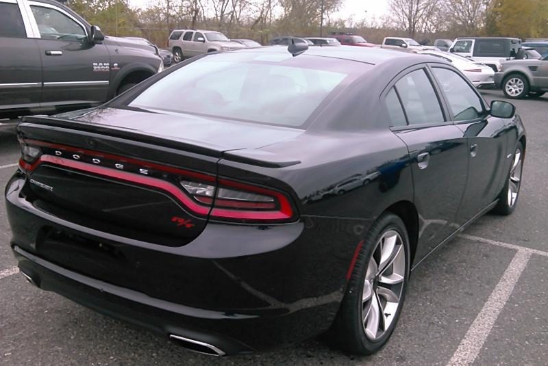 2015 Dodge CHARGER 4X2 V8 ROAD/TRACK