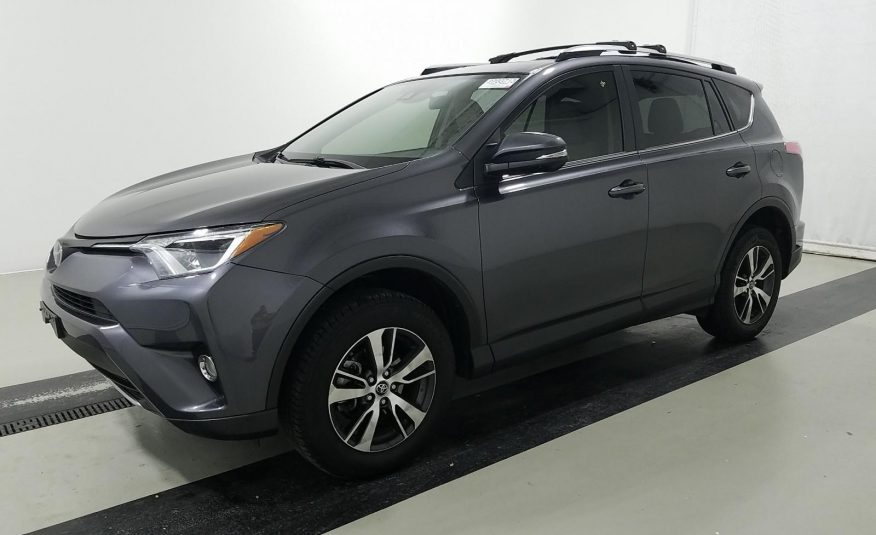 2017 Toyota RAV4 AWD XLE