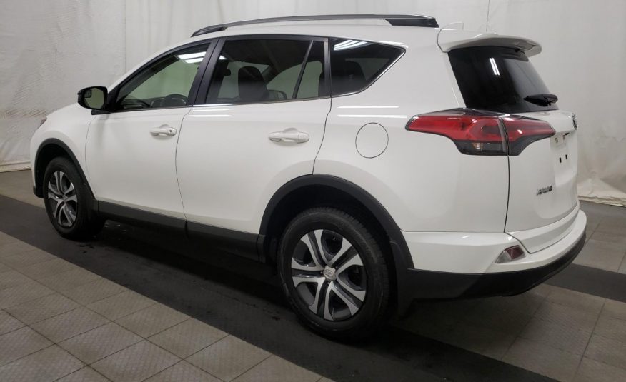 2017 Toyota RAV4 AWD LE