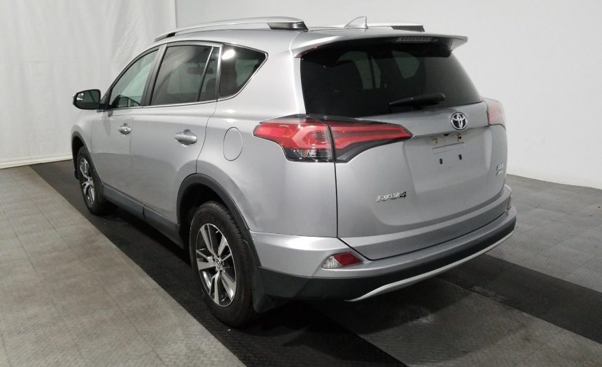 2016 Toyota RAV4 AWD XLE