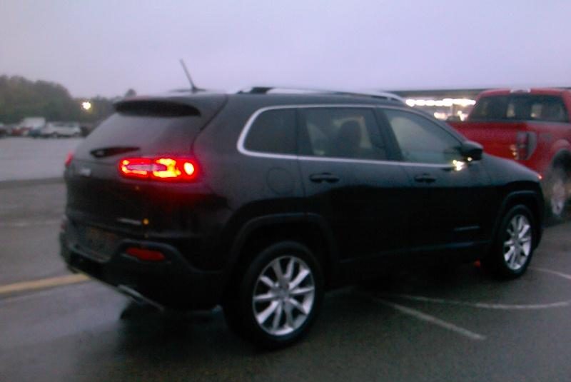 2014 Jeep CHEROKEE FWD V6 LIMITED