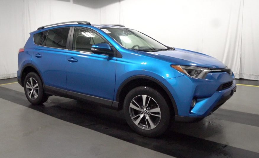 2017 Toyota RAV4 AWD XLE