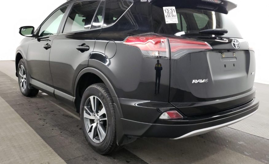 2016 Toyota RAV4 FWD XLE