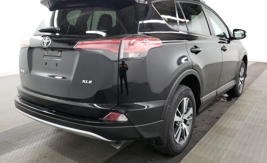 2016 Toyota RAV4 FWD XLE