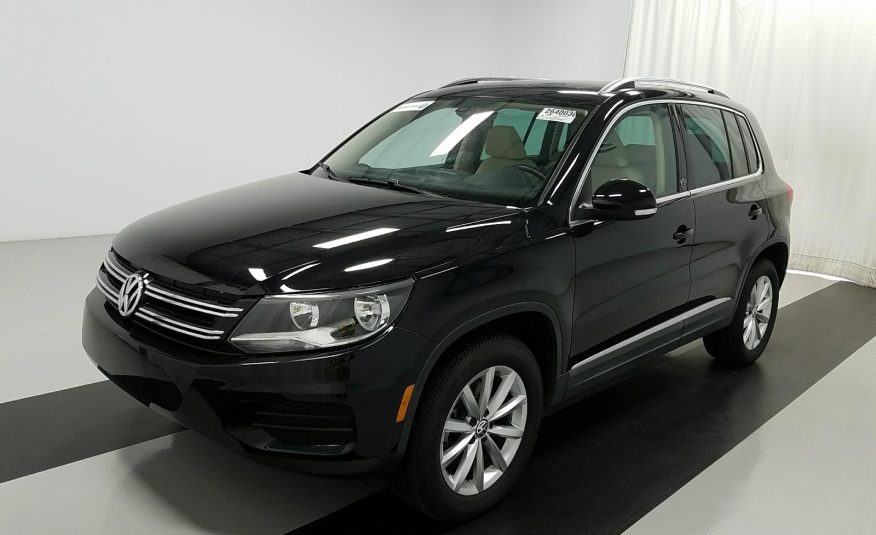 2017 Volkswagen TIGUAN FWD WOLFSBURG