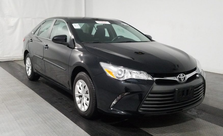 2017 Toyota CAMRY 4C LE