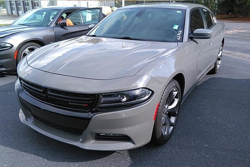 2017 Dodge CHARGER 4X2 V6 SXT